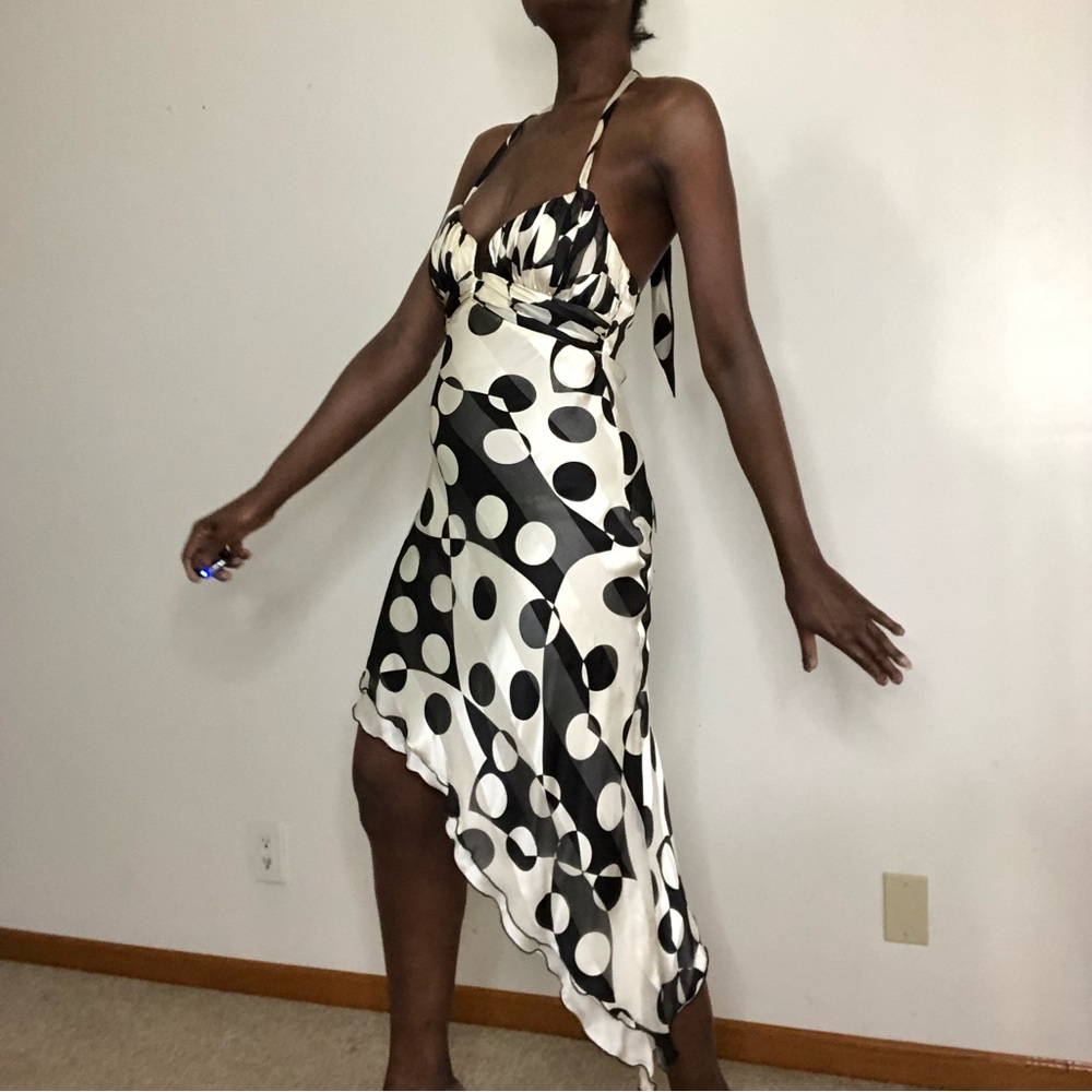 Ginger & Java | Silk Optical Dots Asymmetric Halt… - image 4